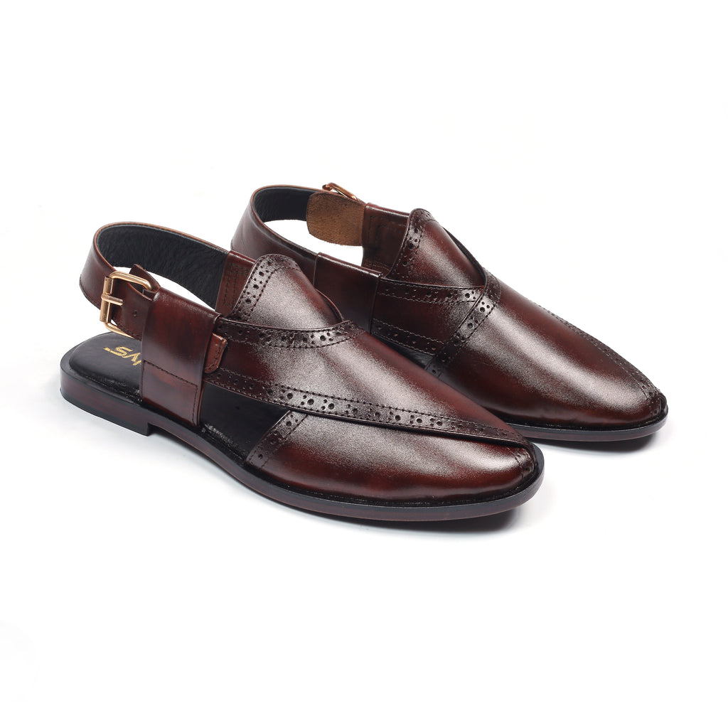 PAIR OF LEATHER BROWN SANDALS