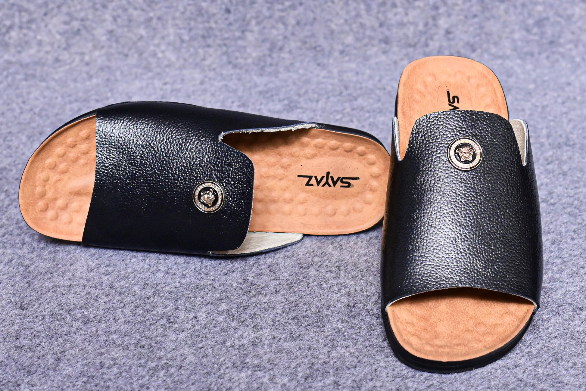 casual slippers for men