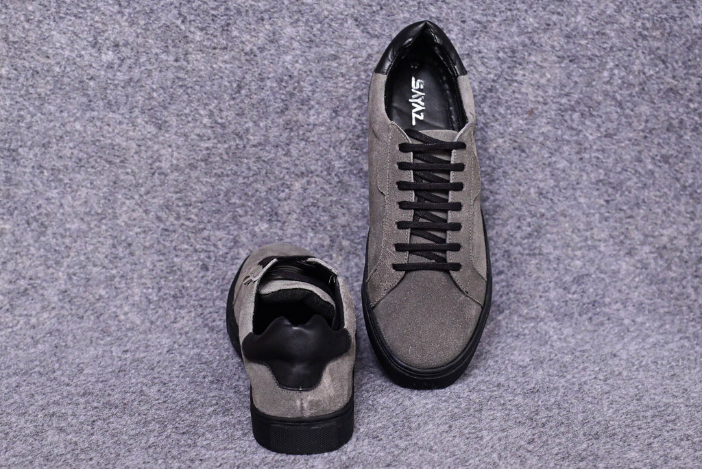 Sneaker-8011