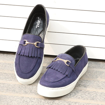 Blue casual shoes